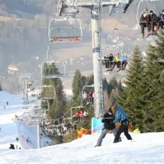 Cieńków snowpark – odkryj najlepsze atrakcje dla narciarzy i snowboardzistów
