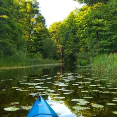 Spływ kajakowy Ostróda - najlepsze trasy i porady na niezapomnianą przygodę