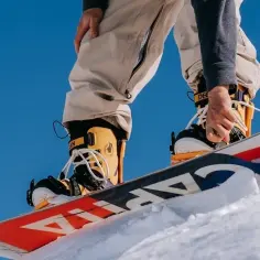 Jakie wiązania do snowboardu wybrać, aby uniknąć błędów?